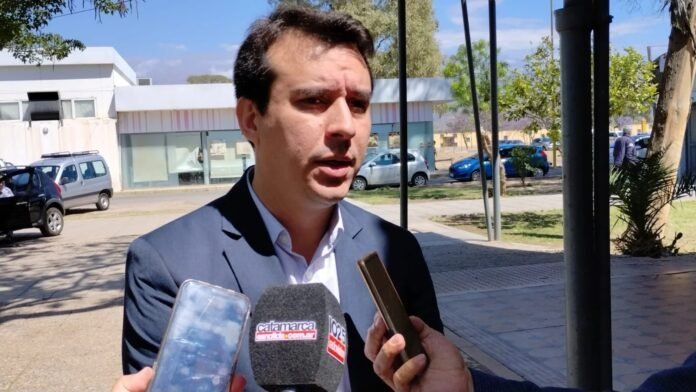 Reunión entre SOEM y el secretario de gobierno de la Capital para planificar el segundo semestre salarial