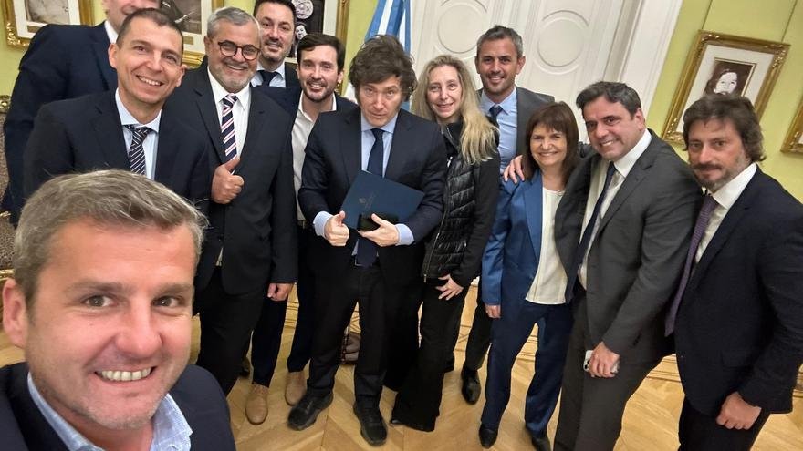 Cornejo rechazó la suspensión de los diputados que respaldaron el veto a las jubilaciones y ahondó la crisis en la UCR