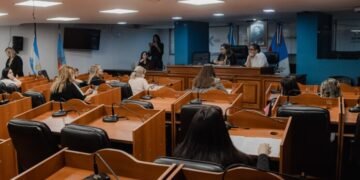 Diputados junto a profesionales analizaron la problemática de la ludopatía en menores