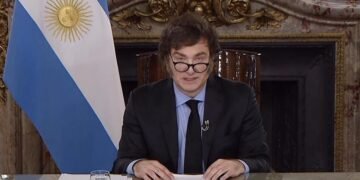 No todo es ajuste en el presupuesto de Milei: AUH, SIDE y Fuerzas Armadas, entre las áreas que gastan más