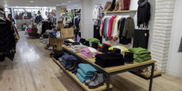¿Por qué la ropa en Argentina es la más cara de la región?