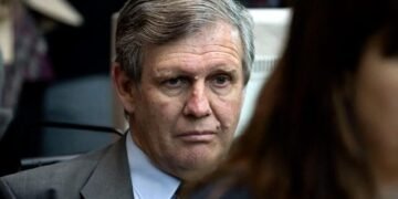 ¿Rompen el pacto de silencio? Llaman a dar una explicación oficial a los libertarios que visitaron a los genocidas