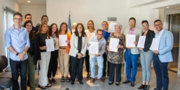 Un grupo de 10 personas obtuvo la ciudadanía argentina