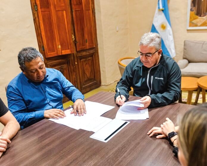 Antofagasta de la Sierra adquirirá maquinaria con fondos provinciales