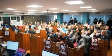 Diputados respaldó la marcha universitaria y exige la vigencia de la Ley de Financiamiento Universitario