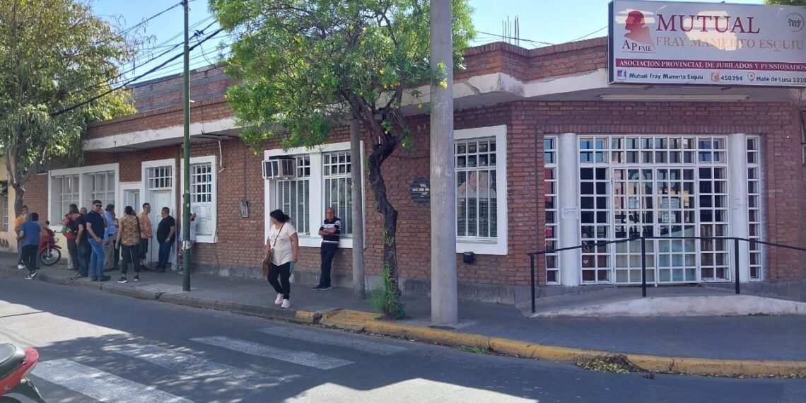 Expulsan a siete afiliados de la Mutual Fray Mamerto Esquiú sin motivos aparentes