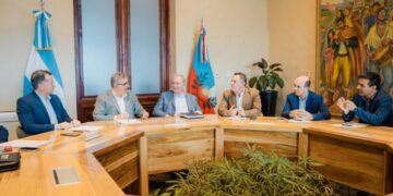 Gobierno y colegios de profesionales acordaron sistema de adjudicación y pago de viviendas