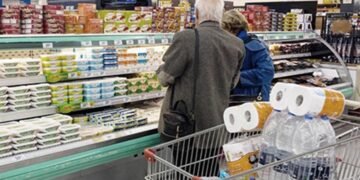 Inflación en baja, bolsillos en rojo: el costo oculto de la obsesión de Milei por reducir el índice