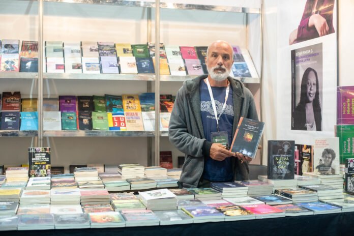 Interesantes propuestas editoriales en la Feria del Libro
