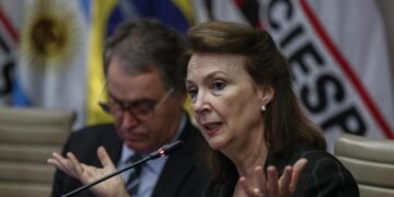 La salida de Mondino de Cancillería sembró intrigas puertas adentro del Gobierno: quién movió los hilos para que se fuera