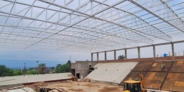 Se avanza con las obras del Polideportivo en el barrio Libertador II