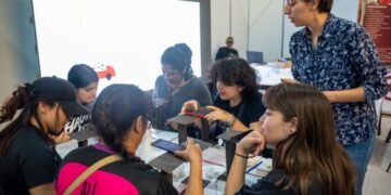 Talleres artísticos y literarios en la Feria del Libro 2024