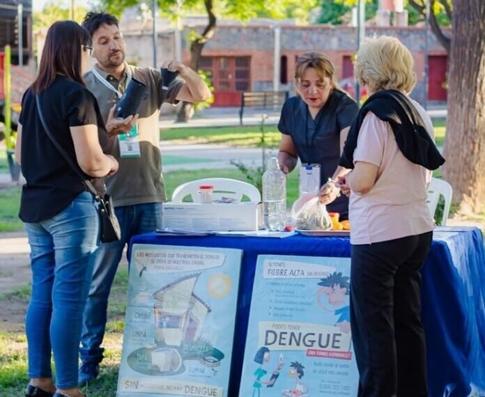 Campaña de Prevención y vacunación contra el Dengue en Los Médanos