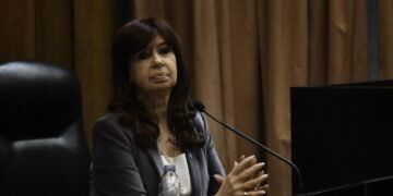Cristina Fernández de Kirchner tras el fallo en la Causa Vialidad: “Como no me pueden dar una piña, hacen las cosas que hicieron hoy en Comodoro Py”
