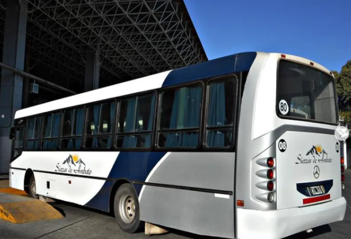 Mañana habrá paro de colectivos de corta y mediana distancia