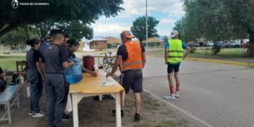 Alumnos cadetes brindan asistencia solidaria a peregrinos de la Virgen del Valle
