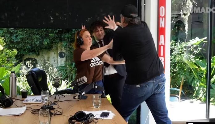 Eduardo Belliboni agredió al influencer libertario Fran Fijap durante una entrevista en vivo
