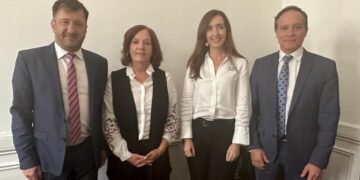 En el kirchnerismo se regocijan con el caso Kueider, pero creen que no impactará en la imagen de Milei