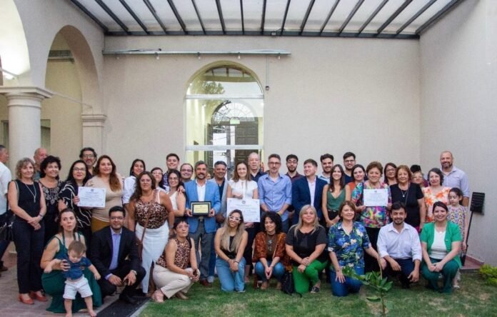 Estudiantes recibieron premios por su compromiso con los Derechos Humanos