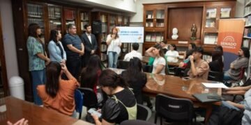 Estudiantes y autoridades de Senado trabajaron en una jornada reflexiva sobre el derecho al voto