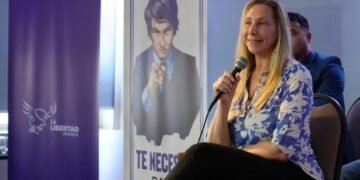 Karina coqueteó con una candidatura y advirtió sobre la oposición: «Parece que se pelean, pero después se arman»