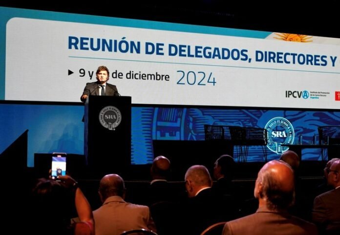 Milei prometió bajar las retenciones en 2025 si mantiene la solidez fiscal