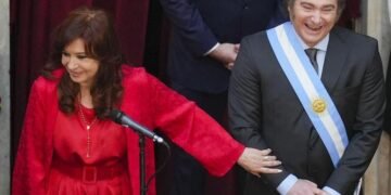 Débil en la interna, Villarruel busca congraciarse con Milei y mantiene congelado el sueldo de los senadores