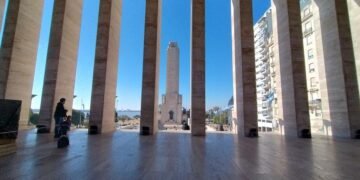 La baja de homicidios en Santa Fe llega con denuncias por corrupción y abuso policial