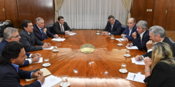 El Gobierno negocia con la oposición para garantizarse el quórum y lograr suspender las PASO