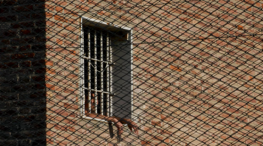 El Gobierno oficializó la prohibición de traslados de cárcel para presos que cambien de género