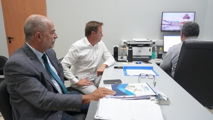 El ministro Caria y el fiscal Denett presentaron denuncia penal contra autores de fraudes con el One Shot Plus