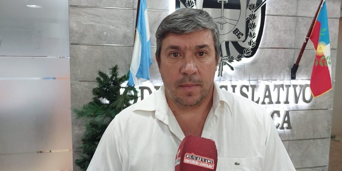 Enrique Cesarini se refiere a la suspensión de las PASO