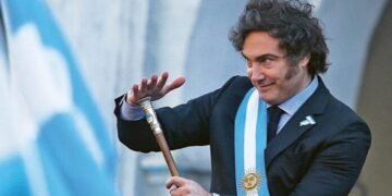Milei avanza contra organismos internacionales y evalúa nuevas salidas de Argentina