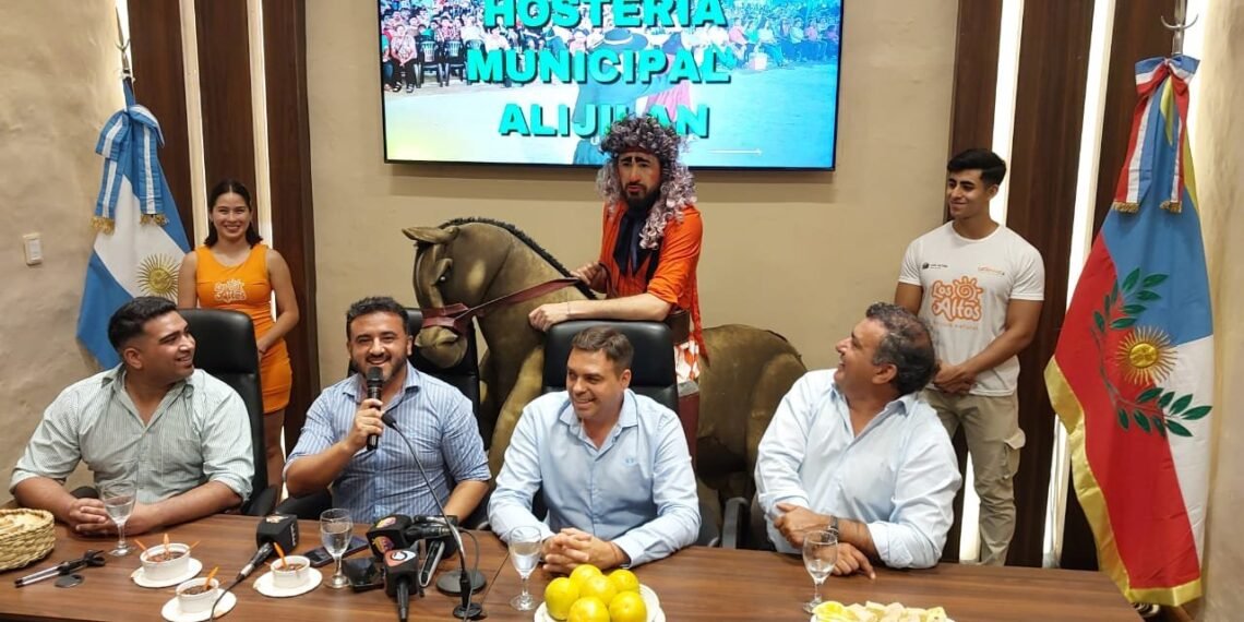 Presentación de la XXV Edición del Festival Provincial de la Naranja en Los Altos