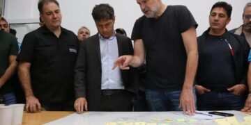 Bullrich y Petri llegaron a Bahía Blanca tras el temporal, y Kicillof se encuentra en viaje