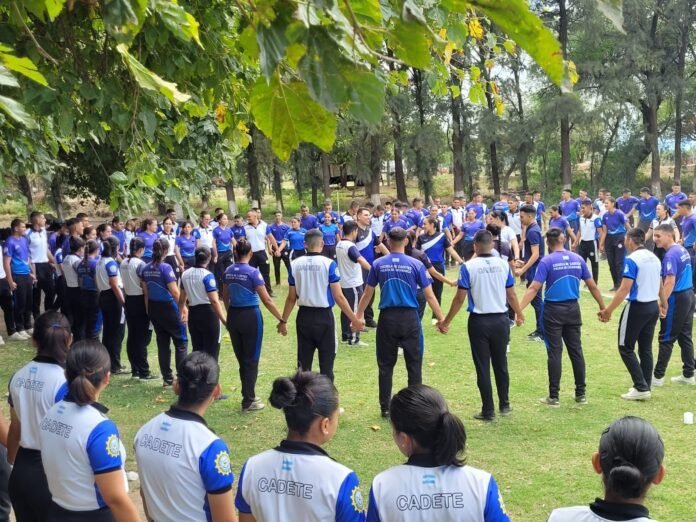 Cadetes de la Policía y del Servicio Penitenciario fortalecen lazos en jornada especial