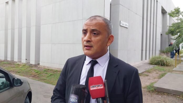 El fiscal Costilla en el ojo del huracán: “No deberían seguir con ese caso”
