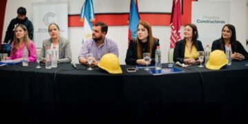 Inician las cohortes 2025 del Programa Constructoras en seis municipios