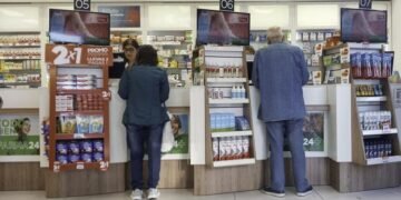 La inflación fue de 2,4% en febrero: subió respecto del mes anterior y desordena la hoja de ruta de Milei