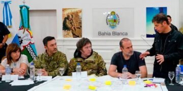 Servicios colapsados y pedidos de auxilio en redes: el minuto a minuto del temporal que dejó al menos diez muertos
