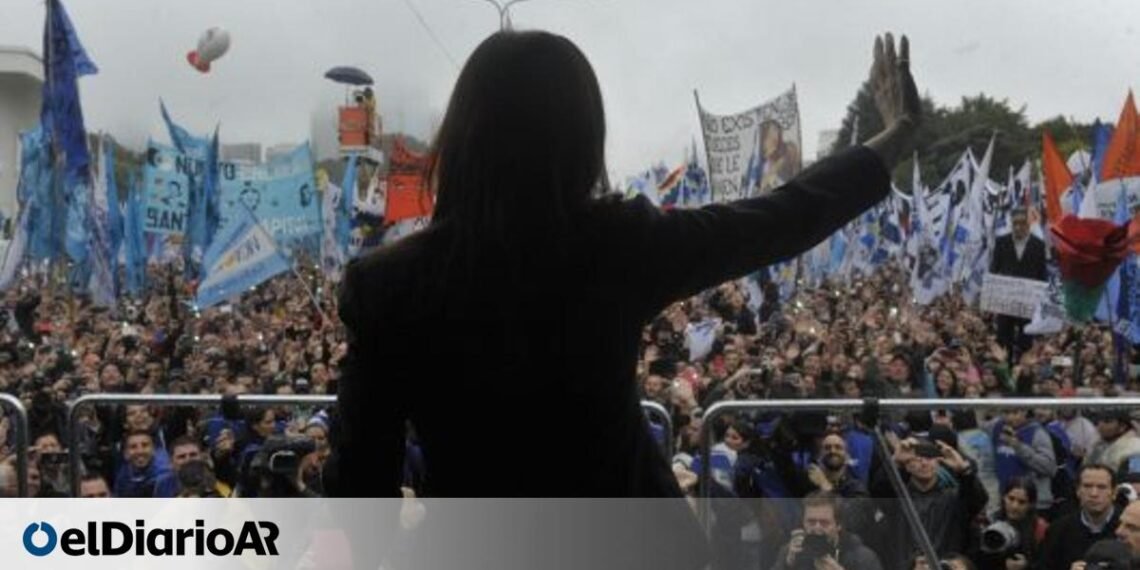 CFK analizó la participación de los asalariados en el PBI: «Todo hace juego con todo»