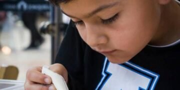 Entretenida propuesta para que los chicos elaboren sus huevos de Pascua