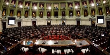 Fin al congelamiento salarial: los senadores pasarán a cobrar cerca de $9 millones