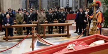 Javier Milei viajó a Roma pero no llegó a la despedida del papa Francisco