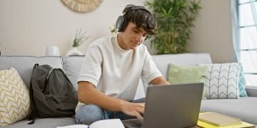 Nueva edición de digitalers: becas gratuitas de Telecom para aprender programación, inteligencia artificial y tecnología