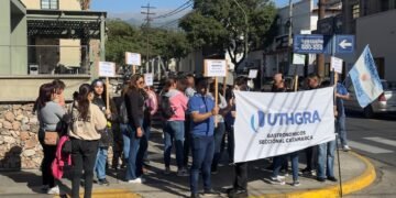 Trabajadores gastronómicos piden que se revea el contrato de concesión a la firma del Hotel Casino Tandil SA