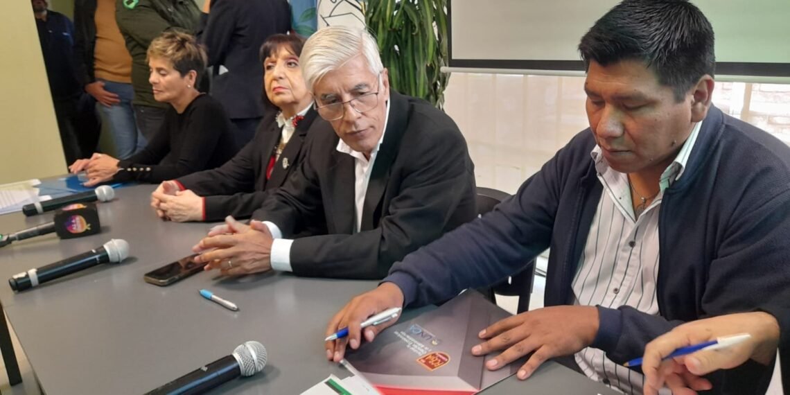 Fiambalá tendrá su primera Licenciatura en Gestión Pública gracias a un convenio con la UNCA
