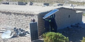 Refuncionalizan sistemas fotovoltaicos en 19 viviendas rurales de Aguas Calientes