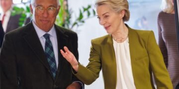 Trump anuncia un aumento de los aranceles al acero y el aluminio del 25% al 50%