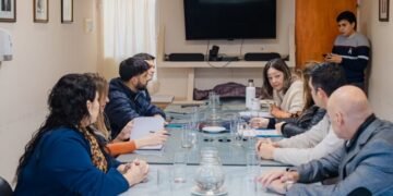 Avanza en comisión el decreto para digitalizar la gestión municipal